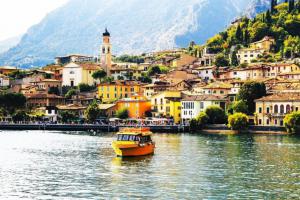 Wycieczka Czerwony pociąg, włoskie jeziora i pobyt nad Gardą 2026